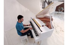 Baby Grand Piano White